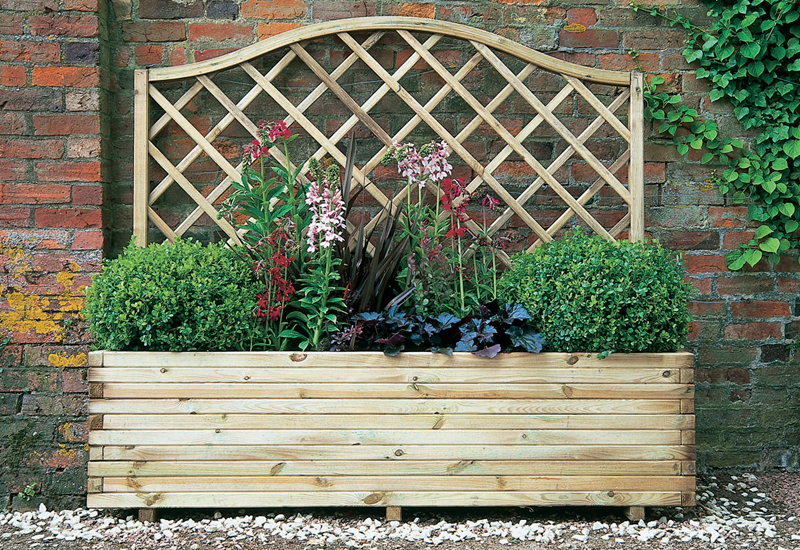 Forest Garden planter with trellis