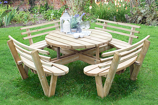 Circular picnic table