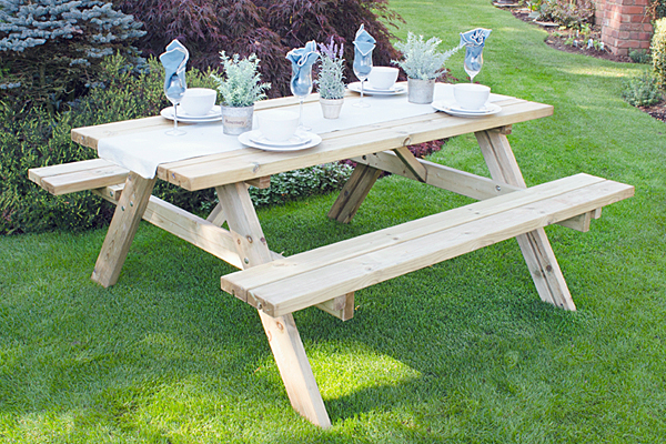 Rectangular picnic table
